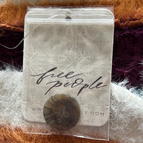 Free People Ciara Sweater Mini Skirt (NWT) - Picture 13 of 15